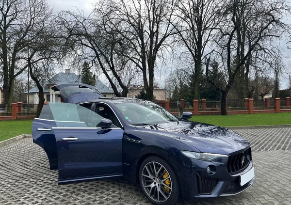 Maserati Levante cena 265000 przebieg: 80130, rok produkcji 2019 z Ryki małe 781